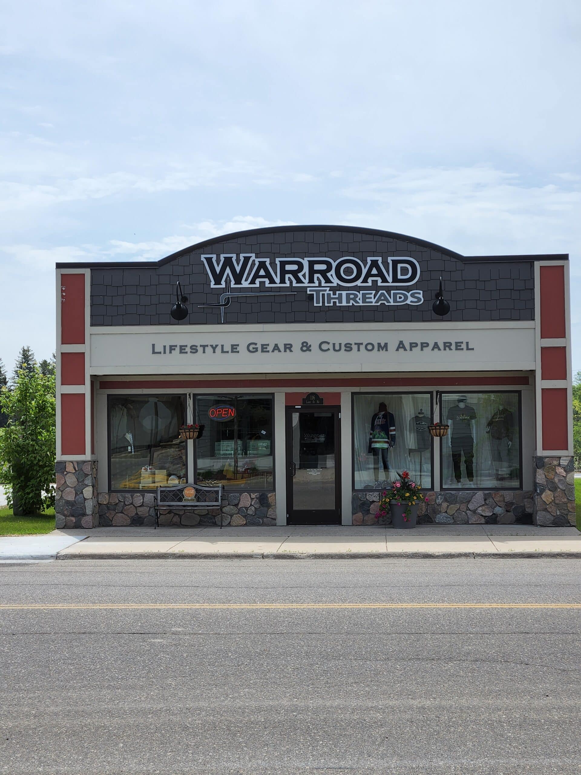 Warroad Threads